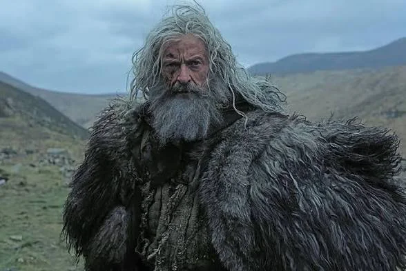 hugh-jackman-caracterizado-como-robin-hood-en-el-set-de-rodaje|Foto: Marca