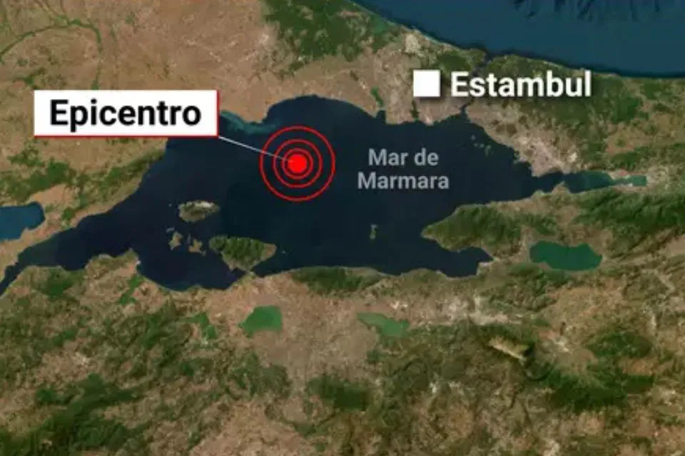 Terremoto en Turquía|Foto: Europa Press/EPDATA Más de 150 heridos por un terremoto de magnitud 6,2 en el mar de Marmara sacude Estambul y varias provincias de Turquía
