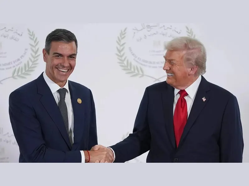 Pedro Sánchez saluda a Donald Trump|Foto: Euronews/The Associated Press Trump lanza una pulla a Sánchez por el gasto en Defensa