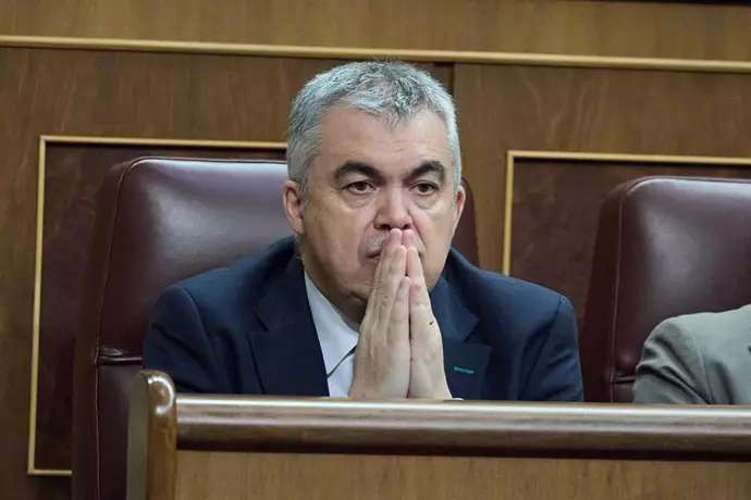 El ex secretario de Organización del PSOE Santos Cerdán|Foto: Europa Press/Jesús Hellín  La UCO descubre que Cerdán poseía el 45% de una empresa que recibió contratos de más de 75 millones en obras
