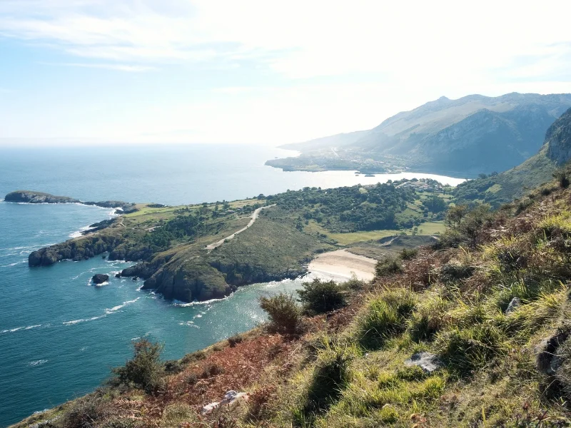 vistas-de-una-playa-en-galicia