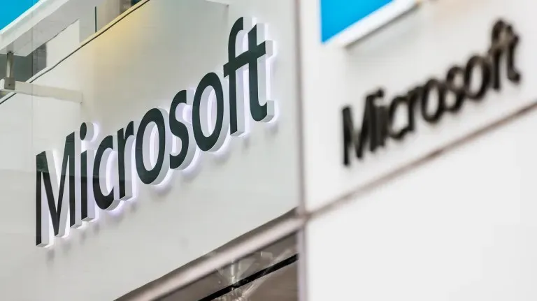 Vista de la entrada a una oficina de Microsoft, en una fotografía de archivo. EFE-Justin Lane
