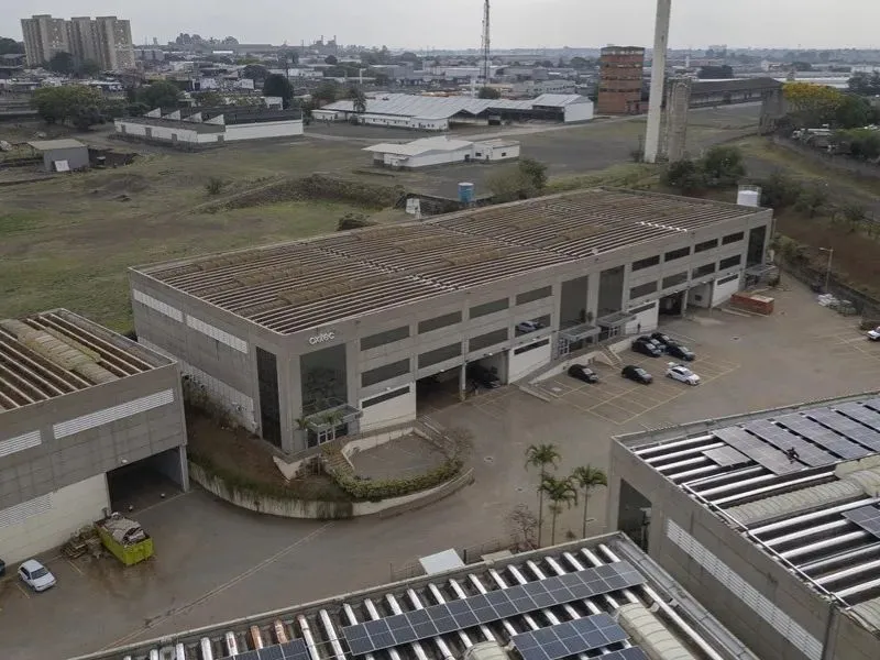 Fábrica de biotecnología británica Oxitec en Campinas (Brasil)|Foto: EFE/Isaac Fontana Brasil: abren la mayor fábrica de mosquitos para combatir el dengue  

