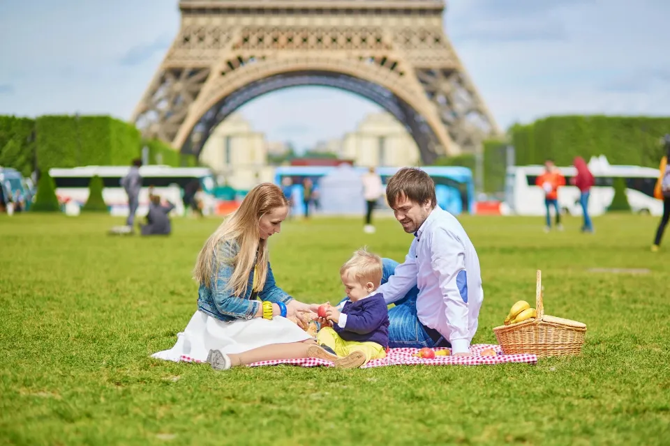 Vacaciones de verano Conoce algunos de los mejores destinos europeos para viajar con niños este verano 