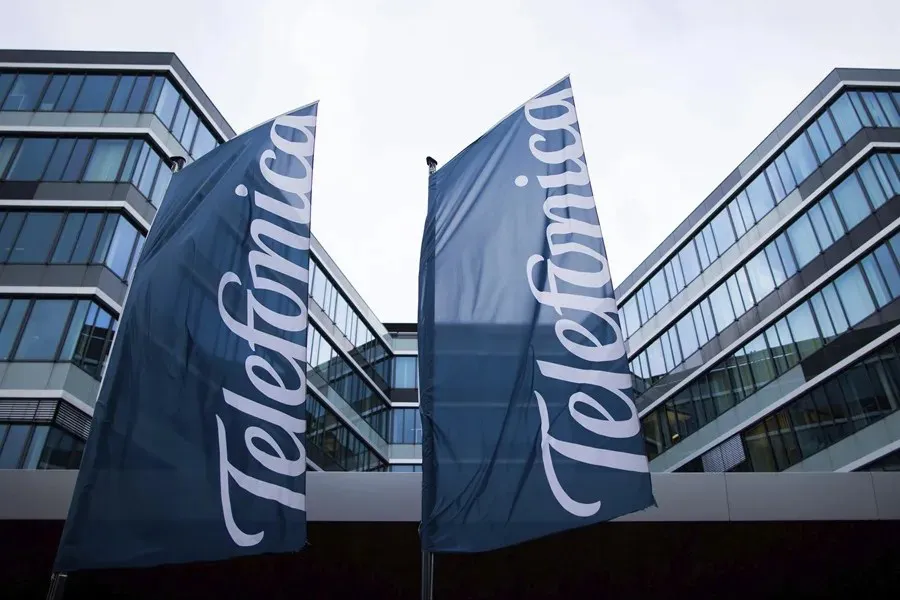 Fachada de la sede de Telefónica en Düsseldorf (Alemania)|Foto: EFE/Rolf vennenbernd Sandra Ortega compra la sede de Telefónica en Alemania 