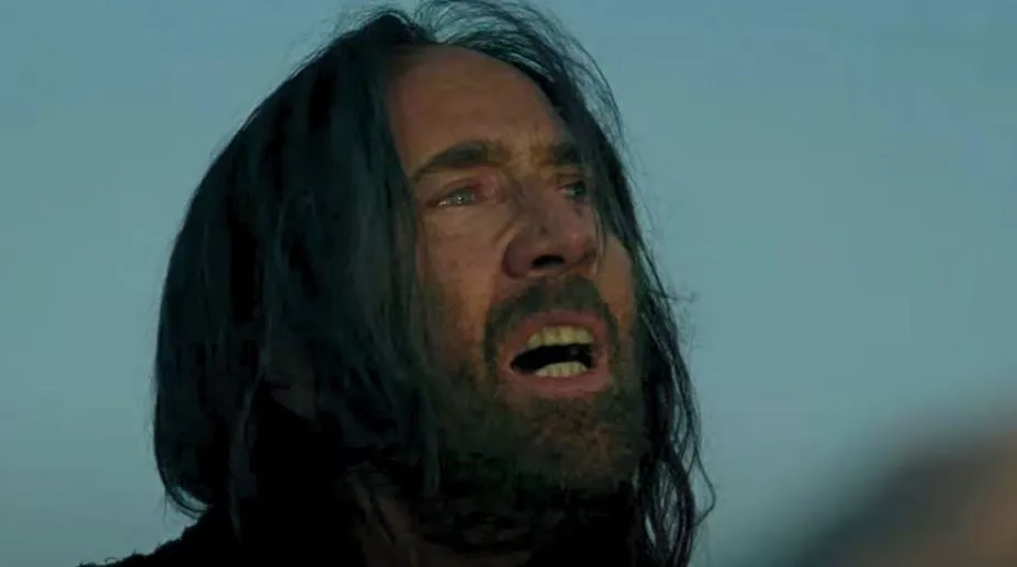 Nicolas Cage como San José en el trailer de la película 