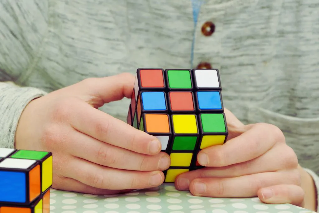 Entretenimiento, Cubo de Rubik