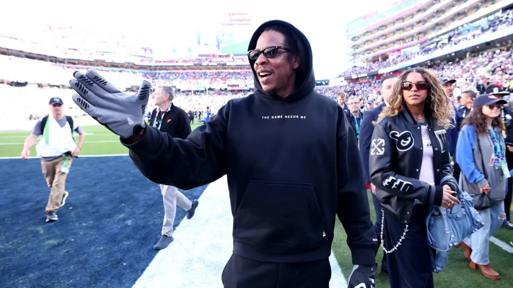 Jay-Z en el Levi's Stadium de Santa Clara en el Súper Bowl del 2026 | Foto: Kevin Cox / Getty