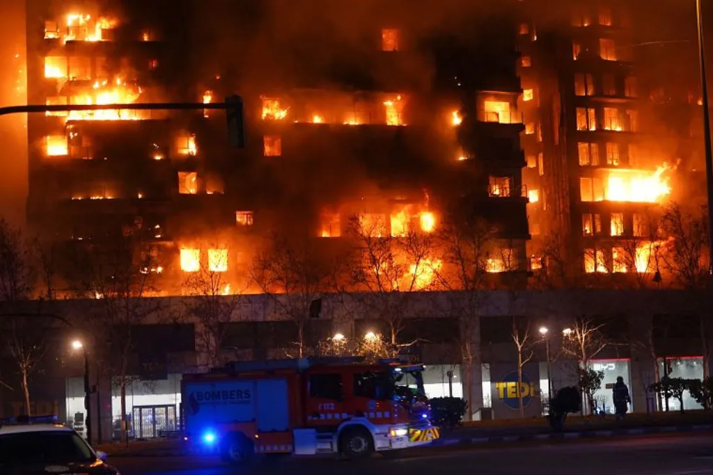 Incendio en Valencia -CNN CNN