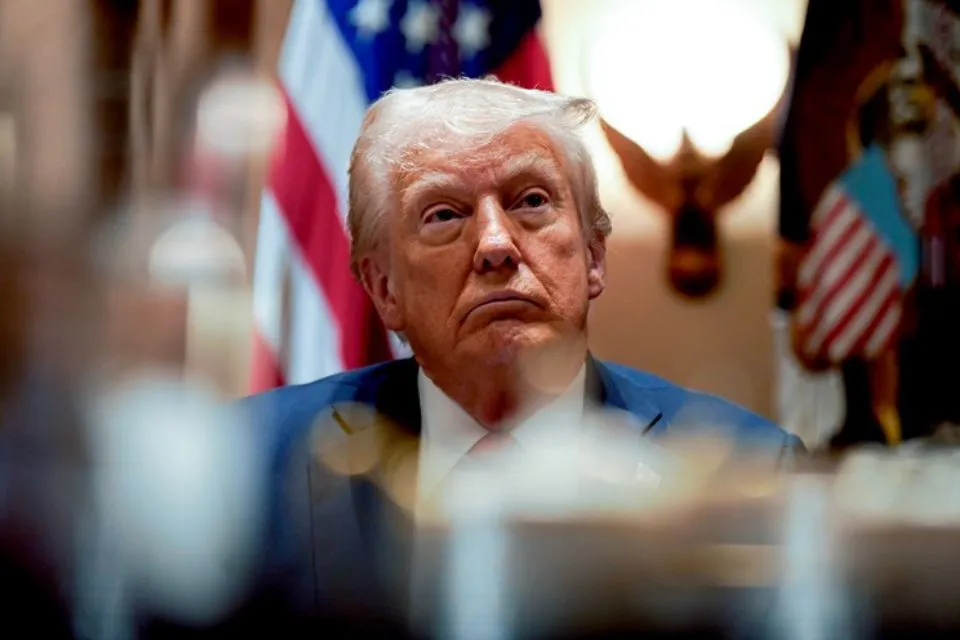 El presidente de EEUU Donald Trump|Foto: EFE/EPA/Al Drago Donald Trump dice que la UE se formó para «joder» a EEUU y planea aplicar aranceles cerca del 25%