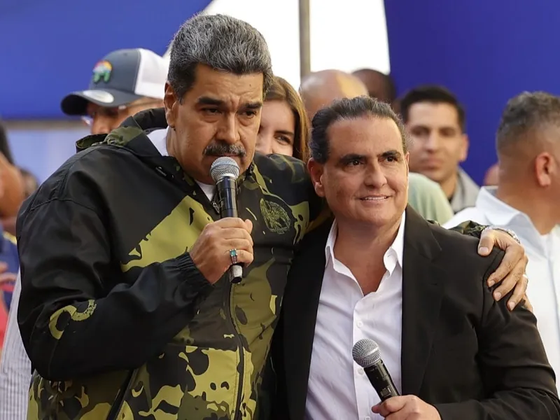 operativo-detencion-aliados-maduro-caracas-fbi-sebin|Foto: Euronews  Detención de Alex Saab y Raúl Gorrín en Caracas bajo un operativo conjunto del SEBIN y el FBI. Un golpe sin precedentes al entorno financiero de Nicolás Maduro
