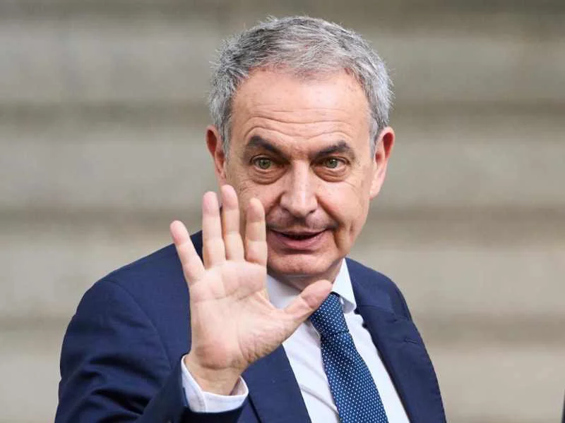 Libro revela operaciones inmobiliarias de Rodríguez Zapatero|Foto: EFE