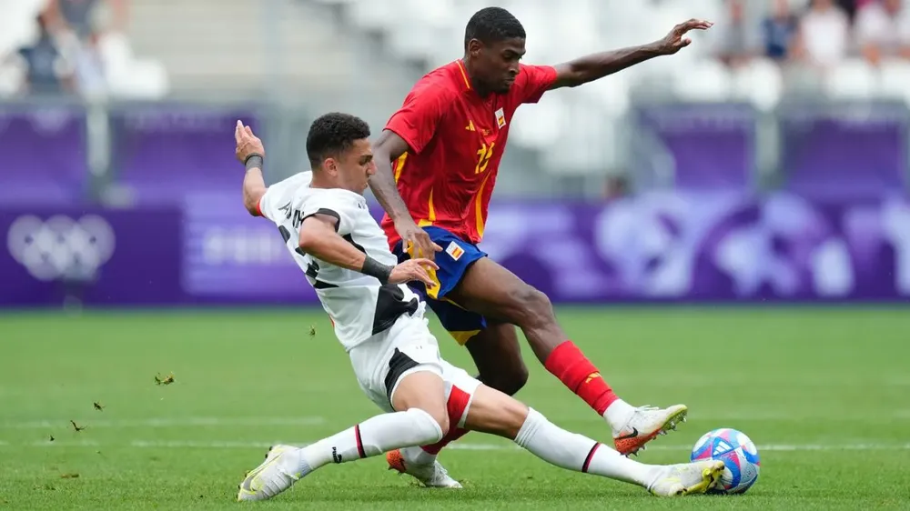 Sorpresiva derrota de la Roja y clasificación a cuartos de final en los Juegos Olímpicos foto 3 prensa seleccion española