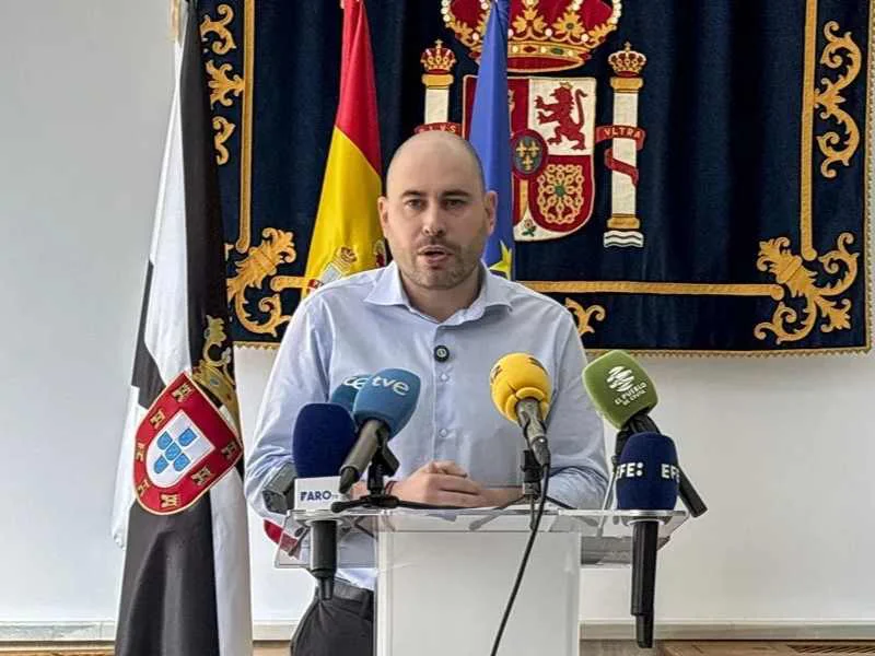 Miguel Ángel Pérez Triano durante una comparecencia ante los medios de comunicación en Ceuta|Foto: EFE 