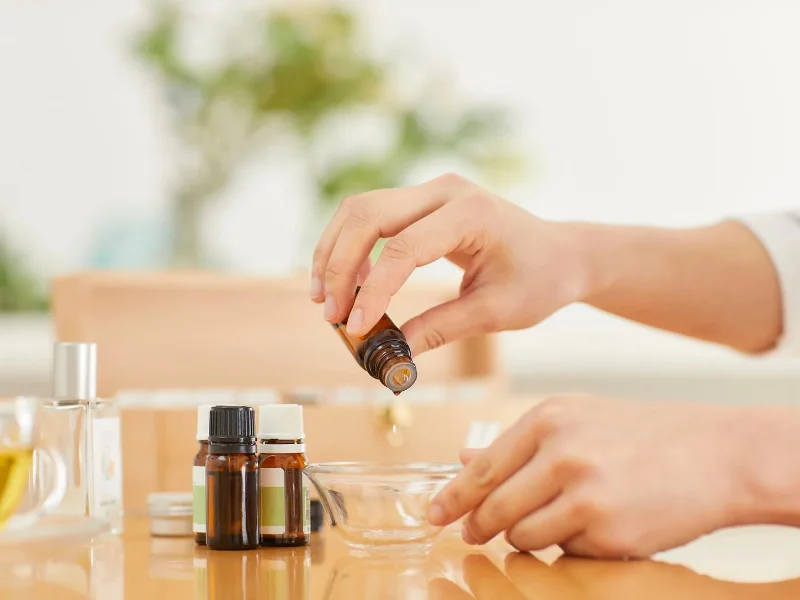 Aromaterapia y aceites esenciales para la relajación y el bienestar
