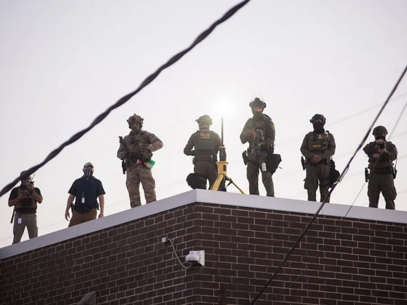 mujer-muere-redada-migratoria-minnesota|Foto: Jacek Boczarski/Anadolu/Getty Images Una mujer falleció tras recibir disparos de agentes de ICE durante una redada migratoria en Minnesota, EEUU. La Casa Blanca calificó el hecho como “terrorismo doméstico”
