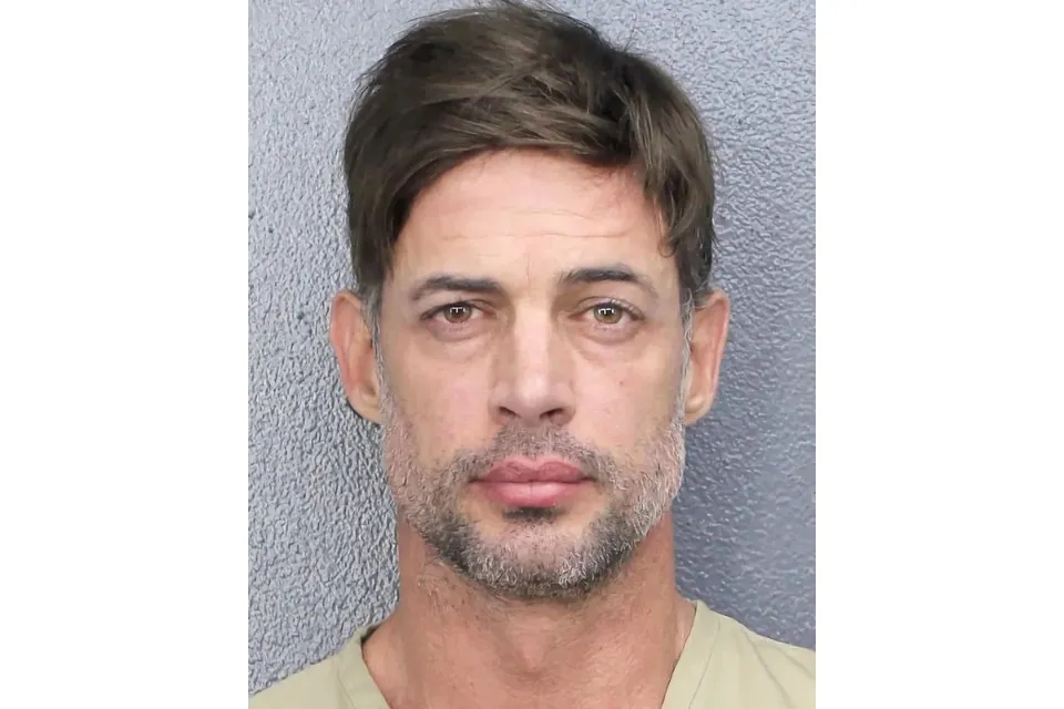 El actor y productor cubano William Levy en una fotografía policial|Foto: EFE/Oficina Del Alguacil De Broward Arrestan al actor William Levy en Florida por alteración del orden público y allanamiento