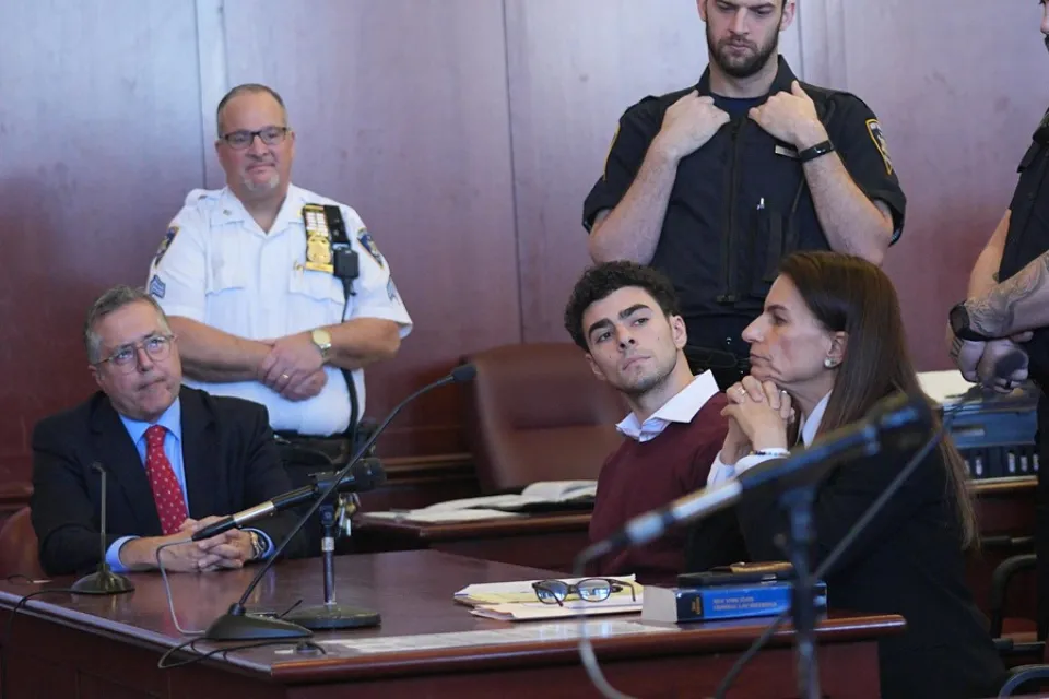 Luigi Mangione- caso asesinato- director ejecutivo de UnitedHealthcare, Brian Thompson - EFE/EPA/Curtis Means/Pool