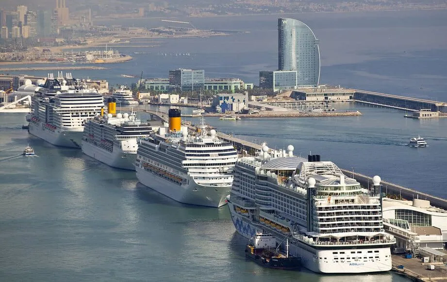 puerto-de-barcelona-II-e1661791076164