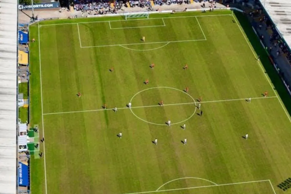 cancha fútbol 2