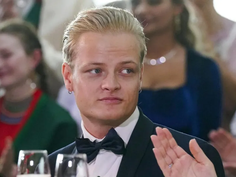Marius Borg Hoiby de Noruega, hijo de la princesa heredera Mette-Marit en Oslo|Foto: France24/AP/Lise Aserud Hijo de la princesa de Noruega enfrenta cargos por violación y violencia doméstica