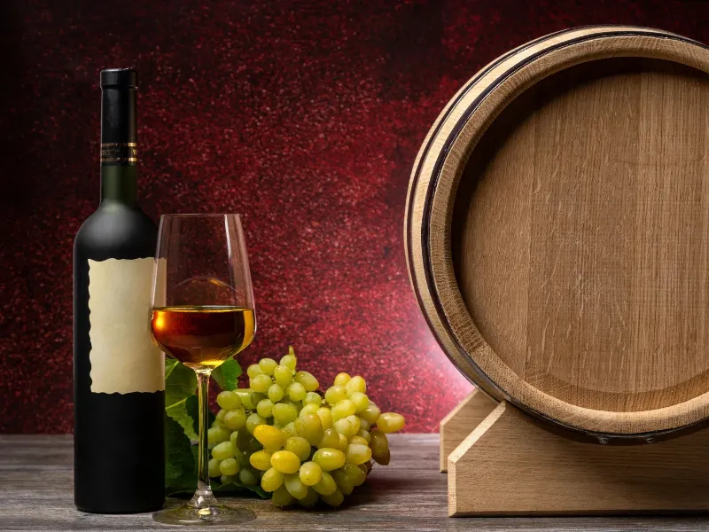 visitantes-en-bodega-de-ruta-del-vino-enoturismo-españa-2024 Las Rutas del Vino de España recibieron más de 3 millones de visitantes en 2024 y generaron 112 millones de euros