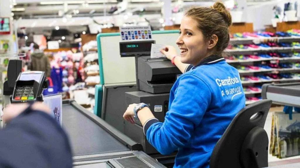 Trabajador hipermercado