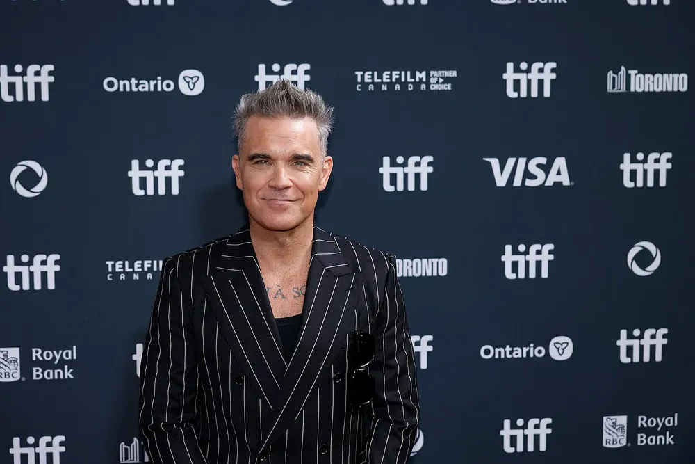 Robbie Williams en el Festival Internacional de Cine de Toronto (2024)|Foto: Wikimedia Commons El cantante advierte sobre los 