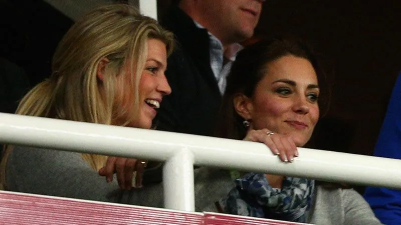 Kate Middleton junto a su ex- asistente ejecutiva Natasha Archer  Foto: Getty Image   