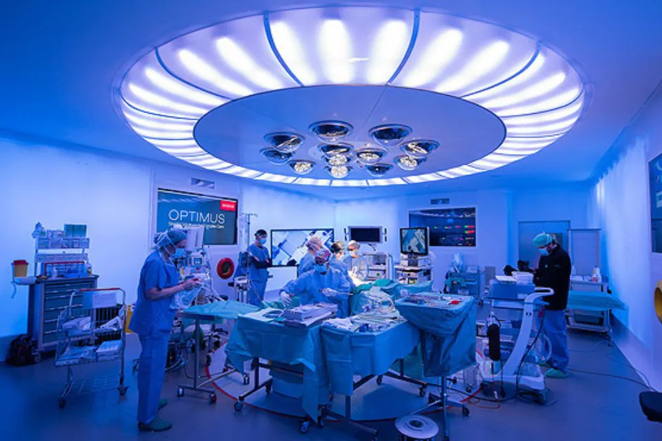 Cirugía a distancia - operaciones médicas remotas 