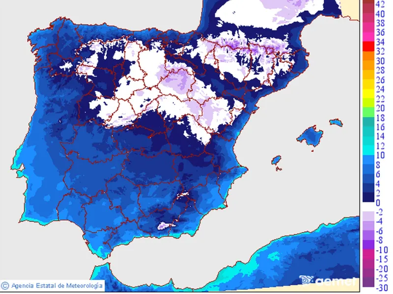 aemet-avisos-nieve-frio-ciudades-espana|Foto: El Confidencial/Aemet La Agencia Estatal de Meteorología (Aemet) alerta por nieve y frío ártico en España: afectará a núcleos urbanos y carreteras clave