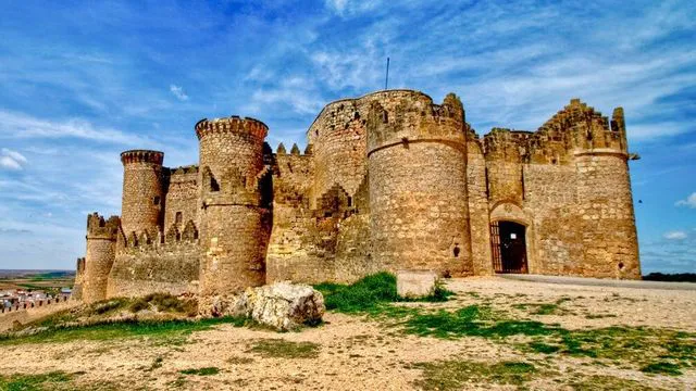 Castillo de Belmonte - elconfidencial.com_original -  iStock