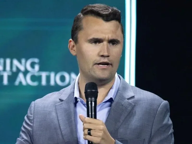 El comentarista y activista conservador Charlie Kirk es asesinado|Foto: EFE/Cristóbal Herrera El comentarista conservador Charlie Kirk es asesinado en acto público en Utah: Trump promete justicia