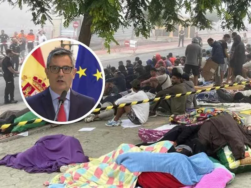 El ministro Félix Bolaños durante sus declaraciones a los medios de comunicación