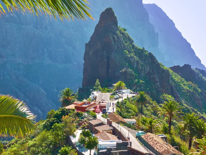 vistas-panoramicas-del-caserio-de-masca-y-sus-barrancos-en-tenerife