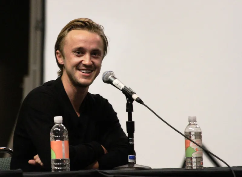 Tom Felton, actor quien interpreta a Draco Malfoy en la famosa saga | Foto: Flickr / Gordon Tarpley Tom Felton volverá a interpretar a Draco Malfoy en 