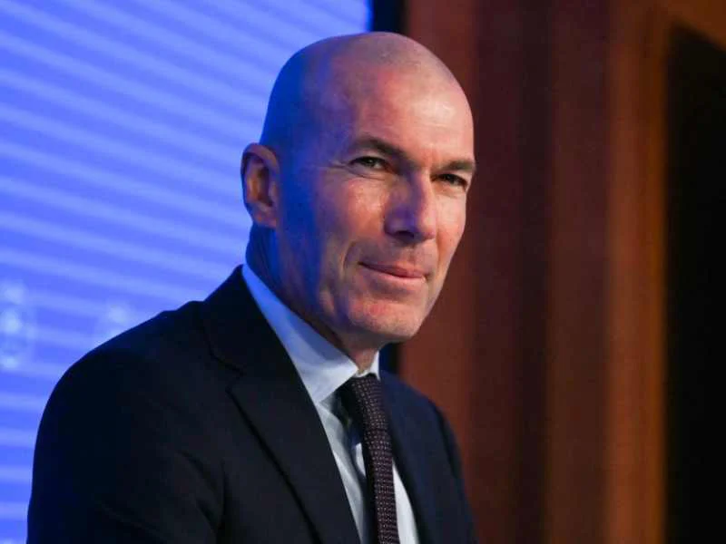 Zinedine Zidane durante su presentación como seleccionador de Francia|Foto: Getty Images 