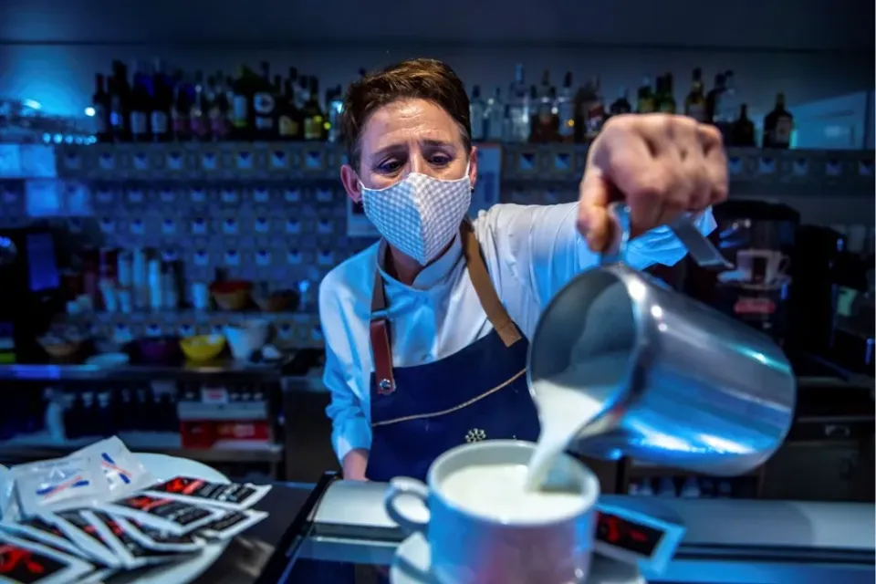 Trabajadoras sénior / EFE