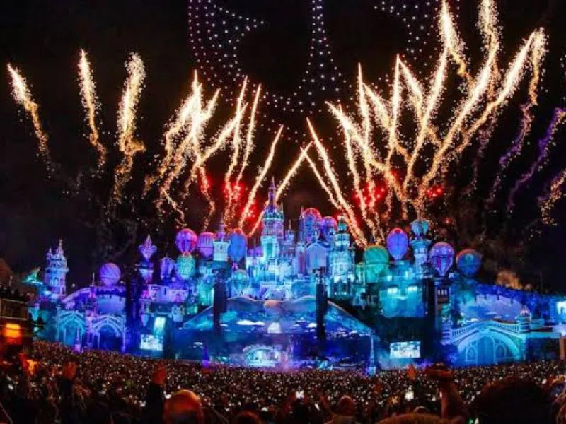 tomorrowland-2026-main-stage-belgica|Foto: Los 40/Mauricio Santana El festival de música electrónica más grande del mundo regresa en julio de 2026 con dos fines de semana en Boom, Bélgica
