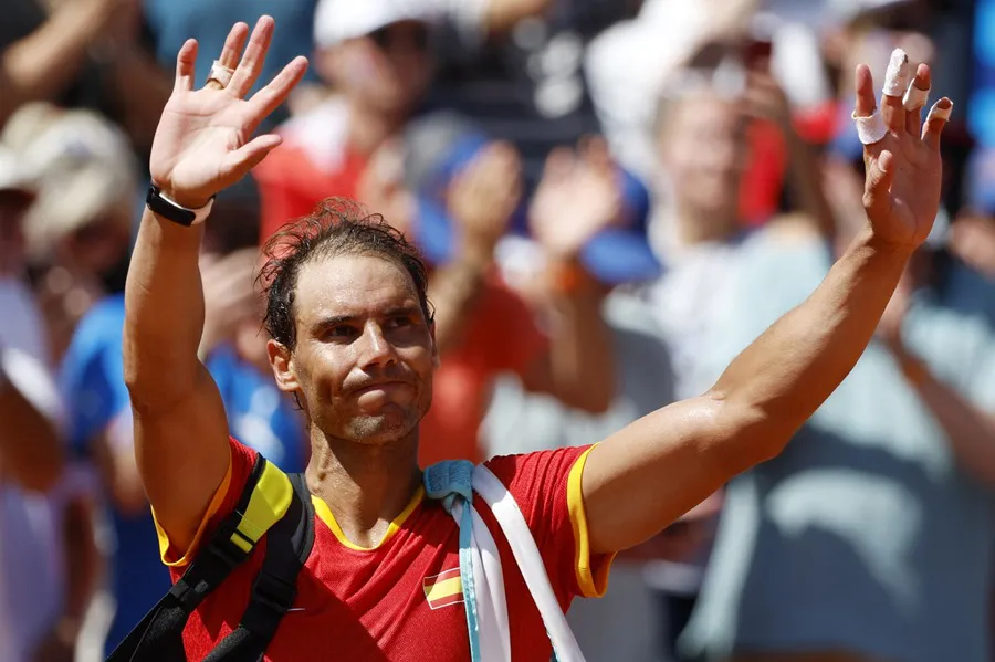 rafael-nadal-retira-EFE-EPA-Franck Robichon