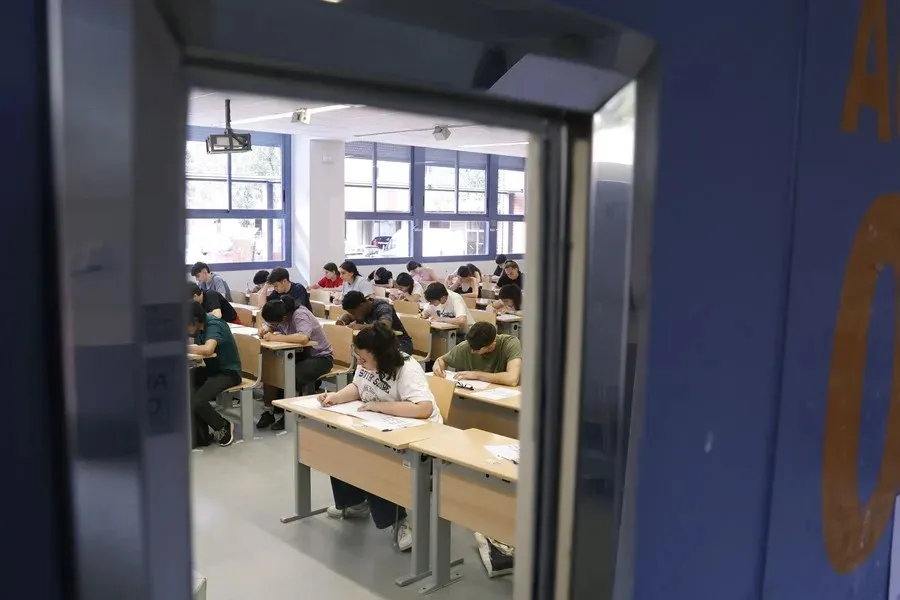 Aula de la Universidad Complutense|Foto: EFE/Juan Carlos Hidalgo Cuatro universidades públicas españolas entre las 200 mejores del mundo