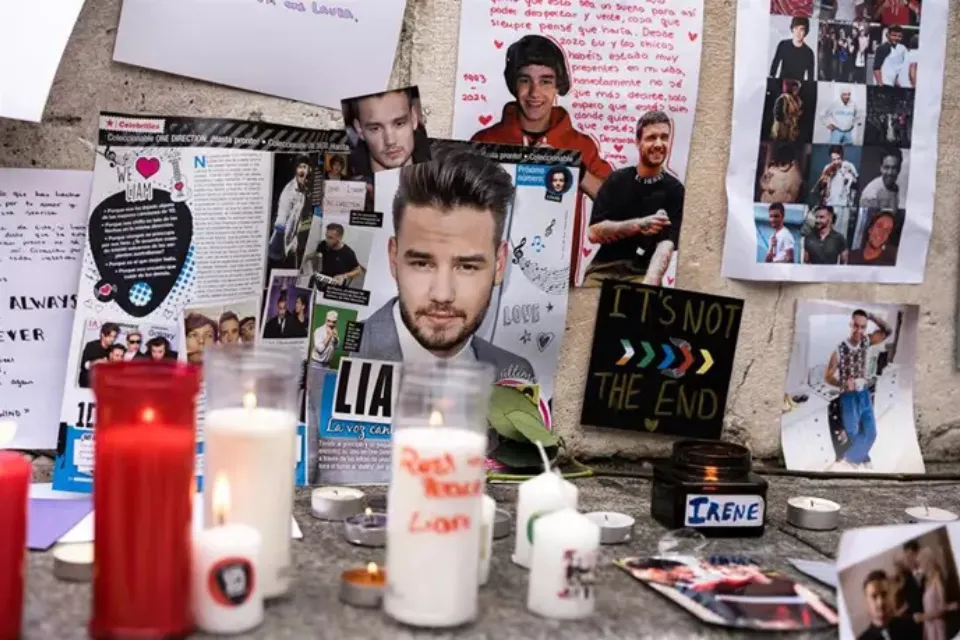 Un homenaje en memoria del cantante Liam Payne - Europa Press/Diego Radamés