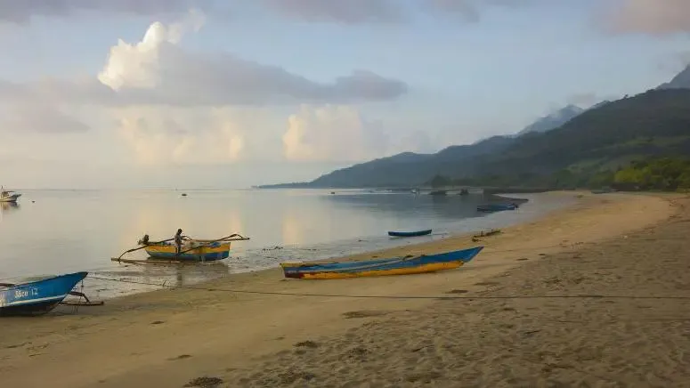 La isla de Ataúro y, al fondo el monte Manucoco BBC Mundo/Getty Images