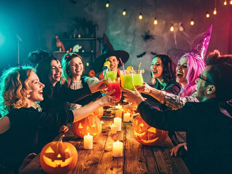 Halloween: origen celta, expansión global y cómo celebran la Noche de Brujas  Descubre el origen celta de Halloween, su evolución histórica y cómo se celebra la Noche de Brujas en todo el mundo