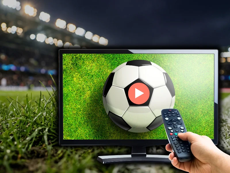 pantalla-digital-mostrando-partido-de-futbol-con-logo-de-streaming-y-estadio