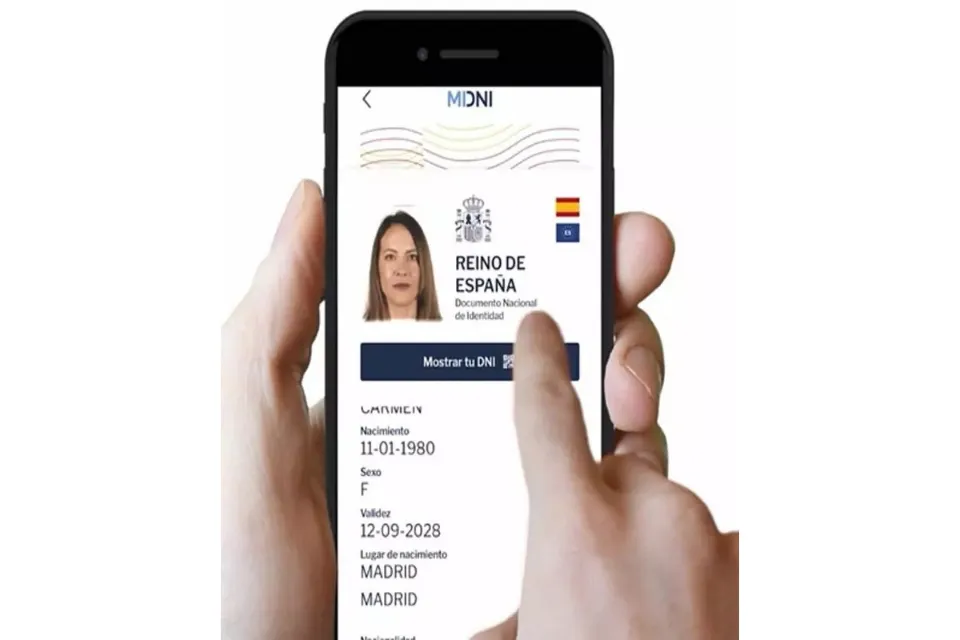 Nuevo DNI digital|Foto: Europa Press/Ministerio del Interior El nuevo DNI digital permitirá la acreditación presencial en un hotel o alquilar un coche