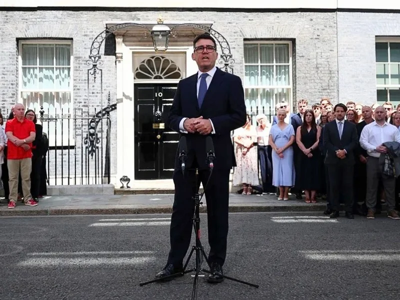 El primer ministro británico Andy Burnham tras asumir el cargo|Foto: EFE