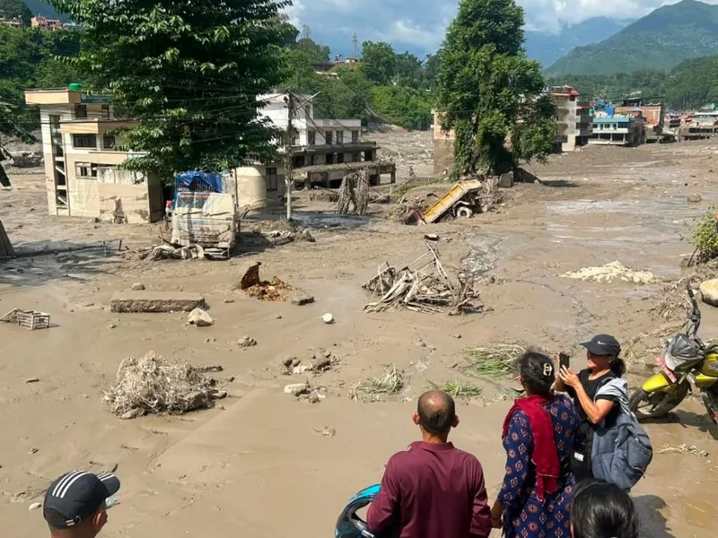 Inundación arrasa el Himalaya nepalí y deja 31 muertos|Foto: CNN