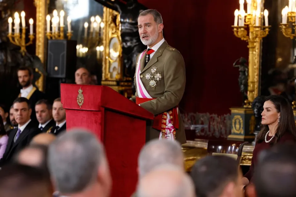 El rey Felipe VI- Pascua Militar - EFE/Ballesteros El rey Felipe VI pronuncia un discurso durante la celebración de la Pascua Militar este lunes en el Palacio Real en Madrid. EFE/ Ballesteros