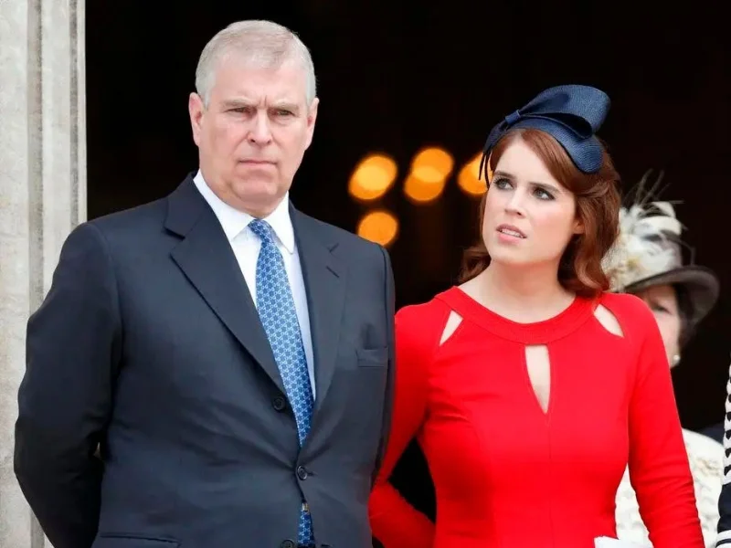 el-exprincipe-andres-de-inglaterra-en-un-evento-oficial-con-su-hija|Foto: Getty Images 